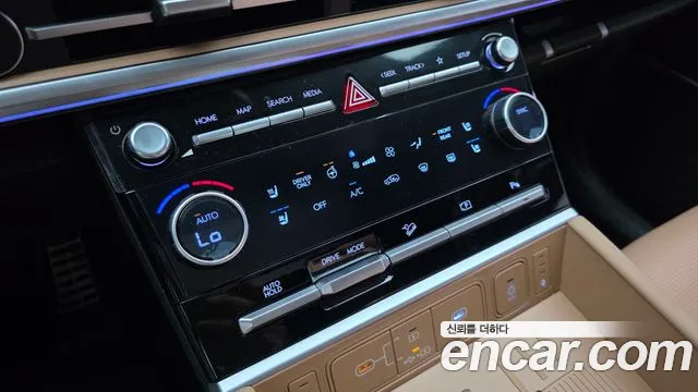 Hyundai Santa Fe MX5 — Фото автомобиля 16