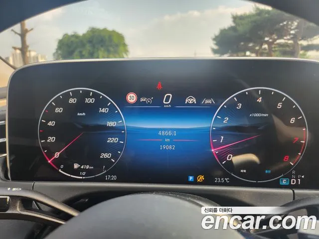 Mercedes-Benz E-Class W214 — Фото автомобиля 5