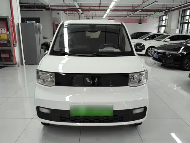 Wuling Hongguang Mini EV — Фото автомобиля 2