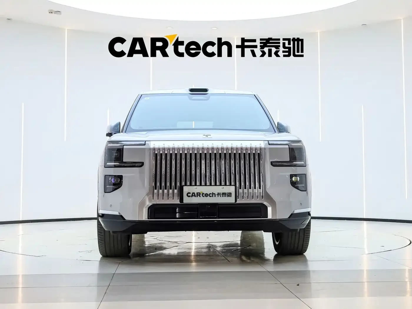 ZEEKR Zeekr 9X 2025 Model Standard — Фото автомобиля 4