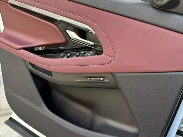 Land Rover Range Rover Evoque — Фото автомобиля 6