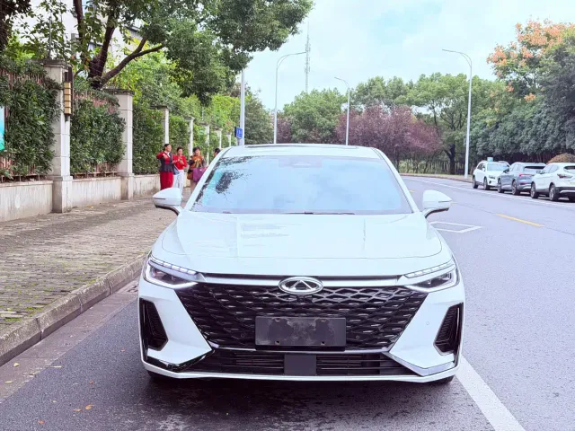Chery Arrizo 8 — Фото автомобиля 2