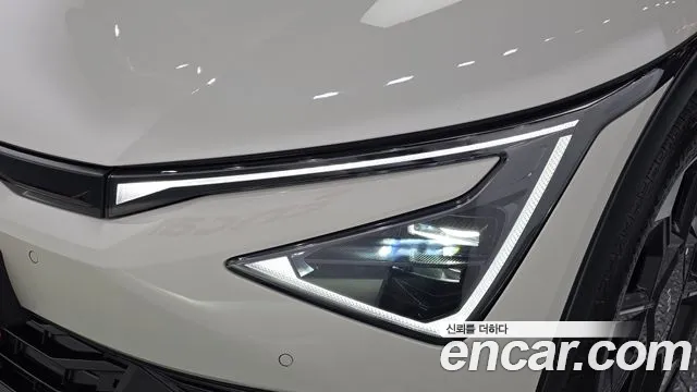 Kia EV6 EV6 (New) — Фото автомобиля 22