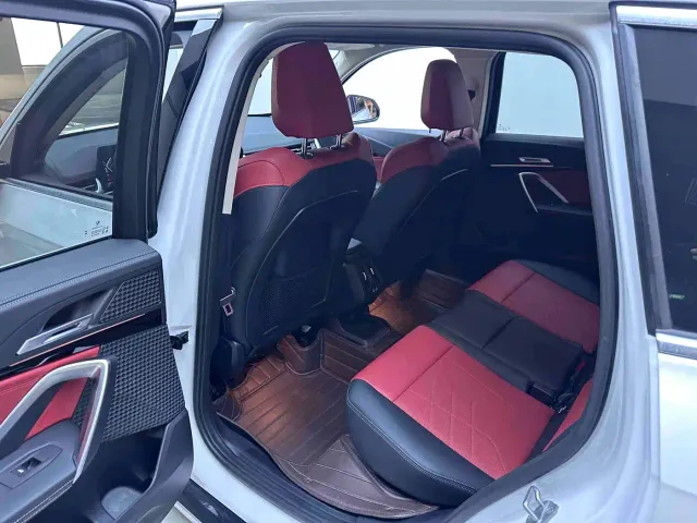 BMW X1 — Фото автомобиля 9