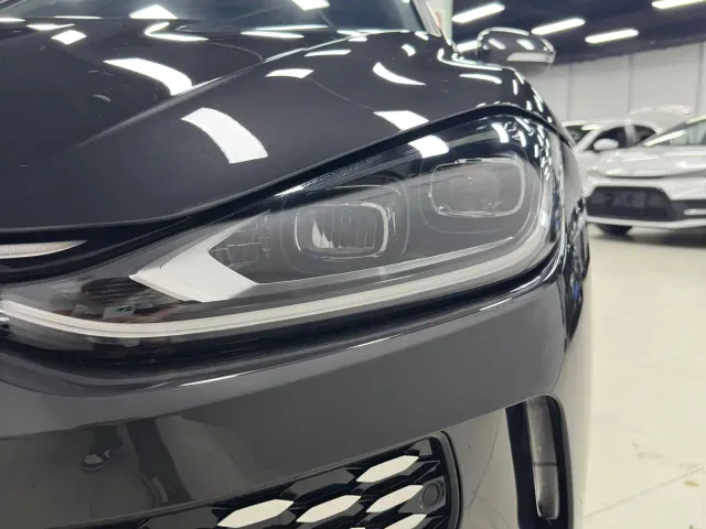 Volkswagen Lamando — Фото автомобиля 7