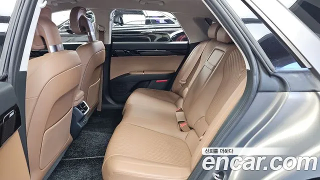 Hyundai Grandeur GN7 — Фото автомобиля 16
