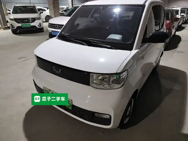 Фотография автомобиля — Wuling Hongguang Mini EV
