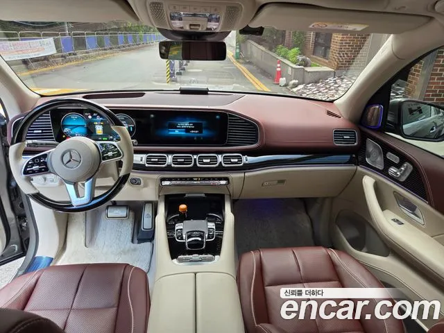 Mercedes-Benz GLS-Class — Фото автомобиля 13