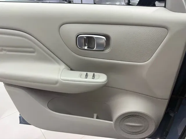 Leapmotor B10 — Фото автомобиля 15
