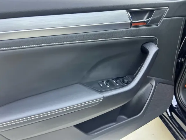 Skoda Superb — Фото автомобиля 10