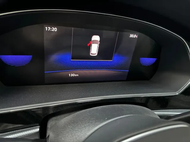 Volkswagen Passat — Фото автомобиля 6