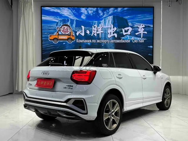 Audi Q2L — Фото автомобиля 4