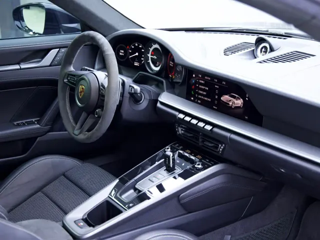 Porsche 911 — Фото автомобиля 14