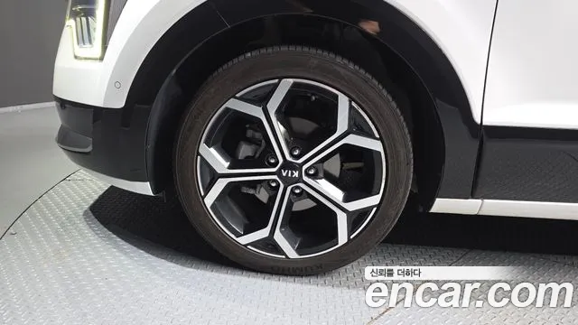 Kia Niro The All New — Фото автомобиля 5