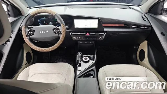 Kia Niro The All New Niro Prestige — Фото автомобиля 6
