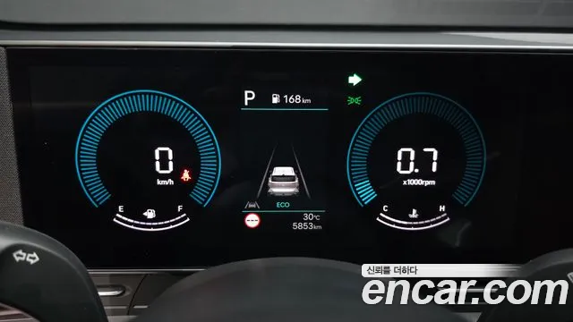 Hyundai Kona SX2 — Фото автомобиля 8