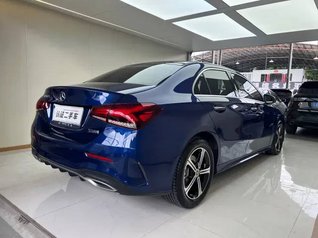 Mercedes-Benz A-Class — Фото автомобиля 6