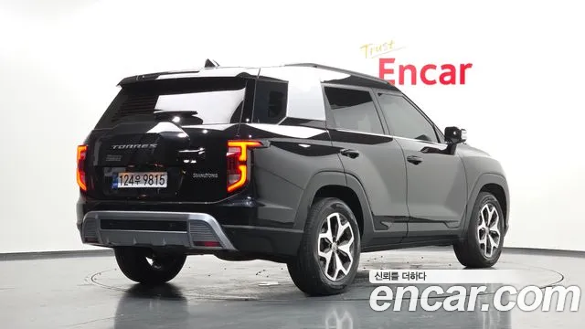 KGM Torres — Фото автомобиля 2