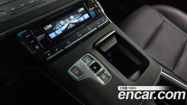 Hyundai Grandeur Новый Grandeur IG — Фото автомобиля 9