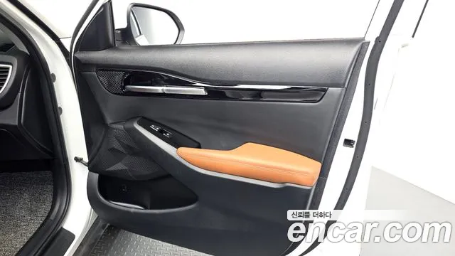 Kia Seltos — Фото автомобиля 13