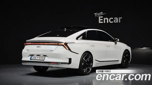 Kia K8 (New) Hybrid — Фото автомобиля 2