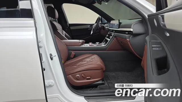 Genesis GV80 — Фото автомобиля 16