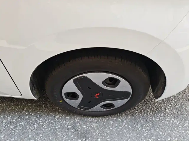 Wuling Zhiguang NEV — Фото автомобиля 8