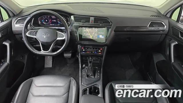 Volkswagen Tiguan — Фото автомобиля 10