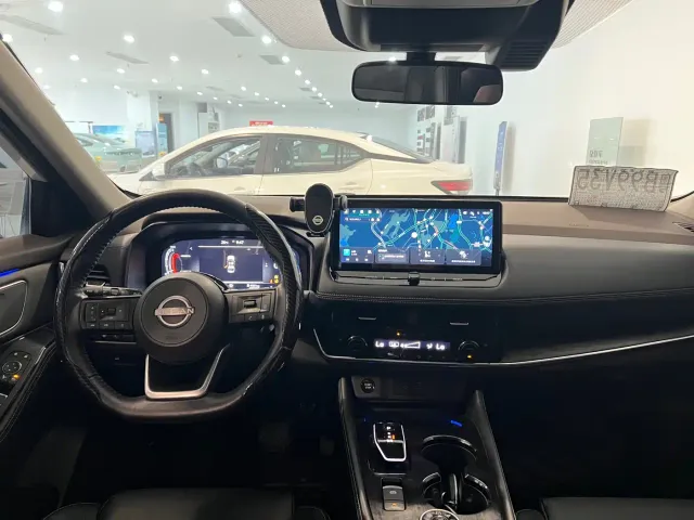 Nissan X-Trail — Фото автомобиля 14