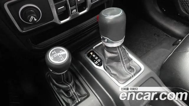 Jeep Wrangler Wrangler (JL) — Фото автомобиля 9