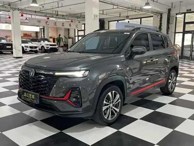 Фотография автомобиля — Changan CS35 Plus