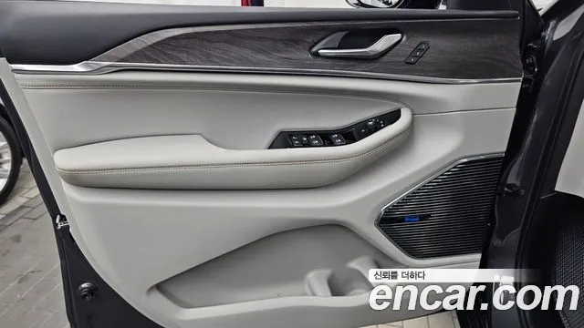 Jeep Cherokee Grand Cherokee(WL) L 3.6 Overland — Фото автомобиля 21