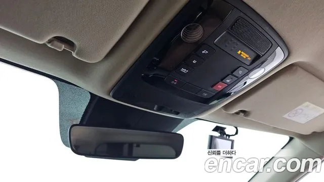 Kia Carnival 4th Gen — Фото автомобиля 18