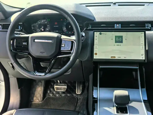 Land Rover Range Rover Velar — Фото автомобиля 3