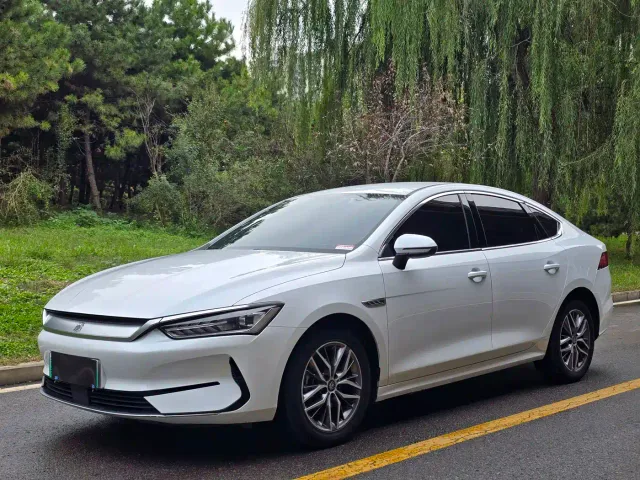 Фотография автомобиля — BYD Qin PLUS