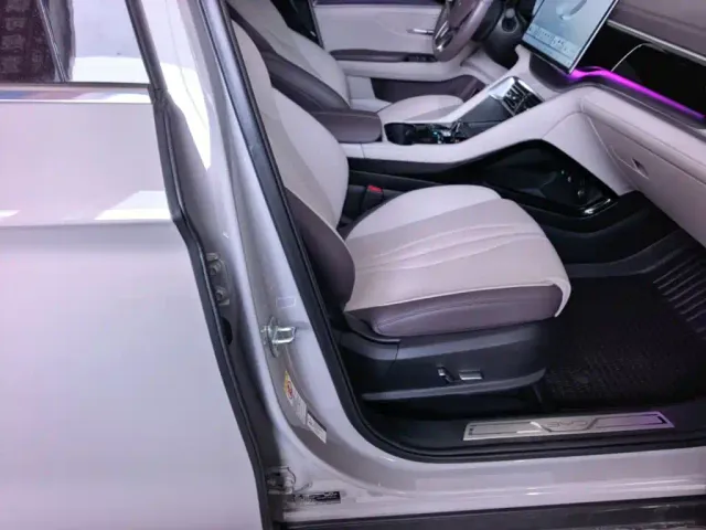 BYD Song PLUS — Фото автомобиля 24