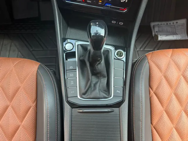 Volkswagen Sagitar — Фото автомобиля 17