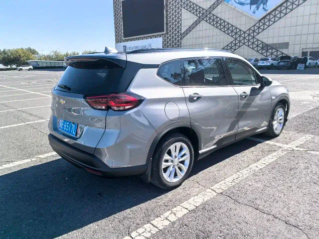 Chevrolet Orlando — Фото автомобиля 16