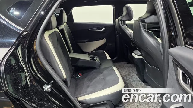 Kia EV6 — Фото автомобиля 12