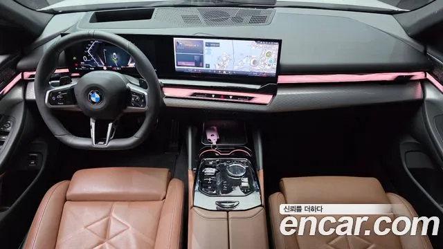 BMW 5 Series G60 — Фото автомобиля 10