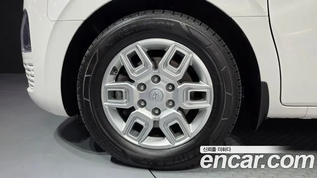 Hyundai Staria Staria Карго 3 места — Фото автомобиля 5