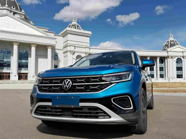 Фотография автомобиля — Volkswagen Tayron