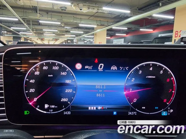Mercedes-Benz GLE-Class — Фото автомобиля 11