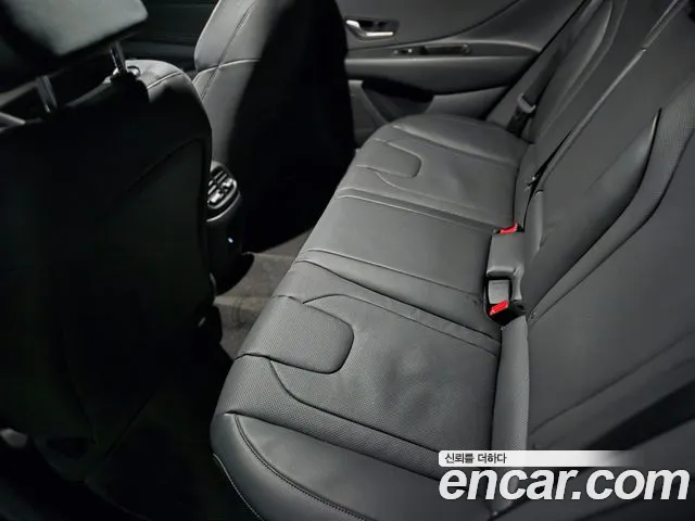 Hyundai Avante CN7 — Фото автомобиля 7
