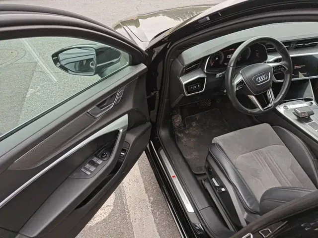 Audi A6L — Фото автомобиля 15