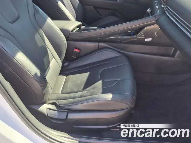 Hyundai Avante — Фото автомобиля 18