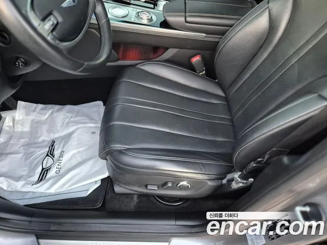 Genesis GV80 — Фото автомобиля 15