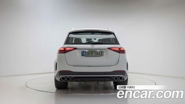 Mercedes-Benz GLE-Class — Фото автомобиля 4