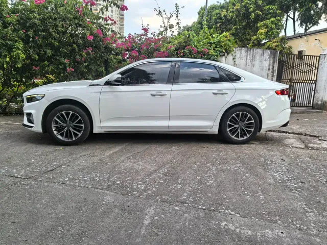 Geely Xingrui — Фото автомобиля 4