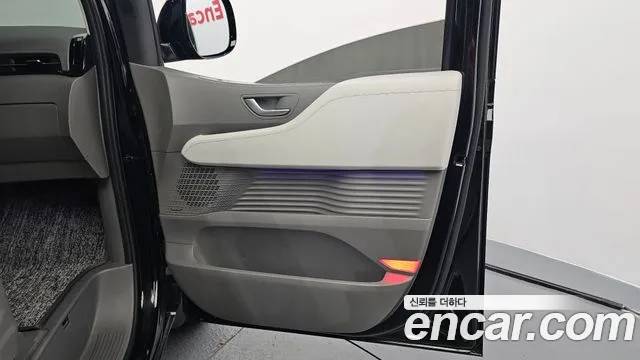Hyundai Staria Staria 4WD Lounge 7 мест — Фото автомобиля 21